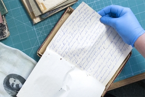 Acervo de Luis Alberto de Herrera ingresa al Museo Hist&oacute;rico Nacional