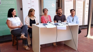 Valeria Garr&eacute;, Graciela Beneventano, Mariela Coiro, Alejandro Mesa y Alejandro Leites  durante la conferencia de prensa